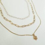 گردنبند سه ردیف زنجیر طلایی آویز دار ، فوق العاده زیبا و ظریف